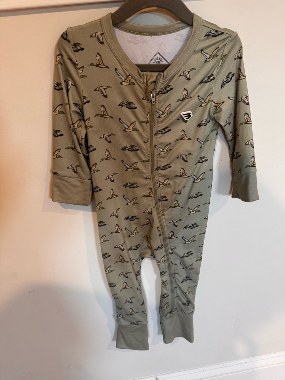 BURLEBO Olive Green Bird-Print Kids Footie